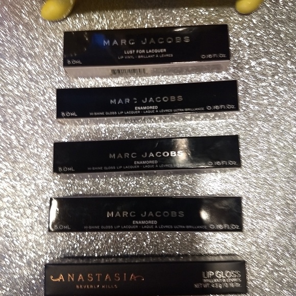 Marc Jacobs bundle - Picture 2 of 4